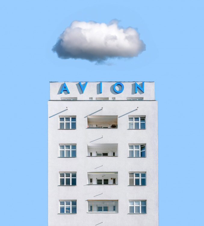 CLOUD: Avion