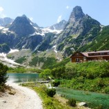 Zelené pleso s Jastrabou vežou