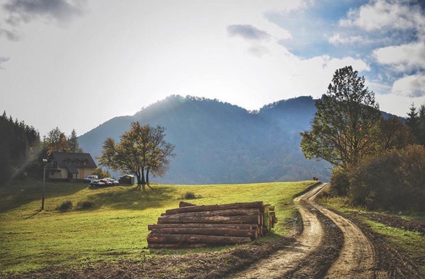 FAČKOVSKÉ SEDLO