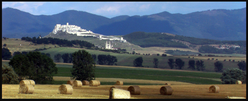 Spiš.hrad Spiš.Kapitola a okolí.