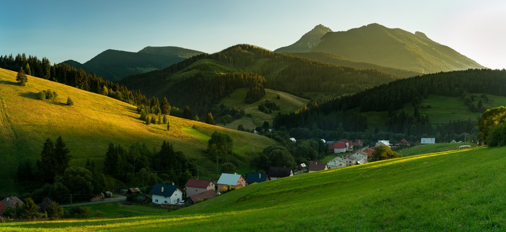 Zázrivá a Rozsutec